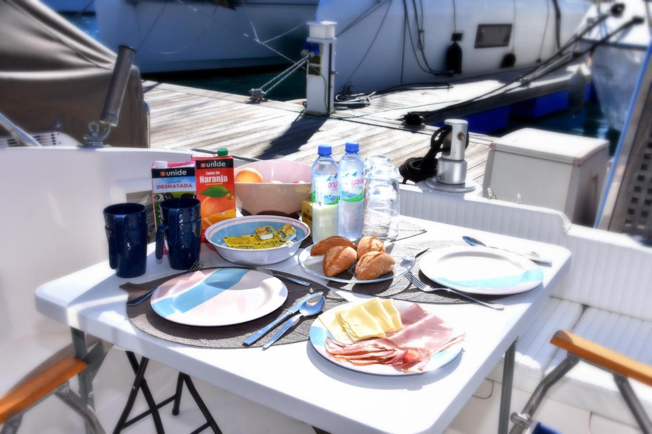 Luxury Boat Karamba I Hotel ซานมิเกลเดียโบนา ภายนอก รูปภาพ